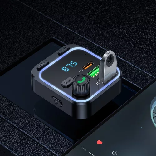 Borofone BC53 Highway FM Transmitter – MP3, Bluetooth, 2xUSB + Type-C, QC 3.0 18W PD 20W (Fekete)