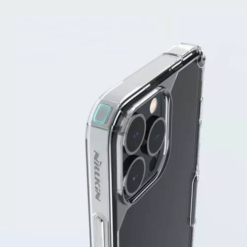 Nillkin Nature Pro Ütésálló tok iPhone 16 Pro Max - átlátszó