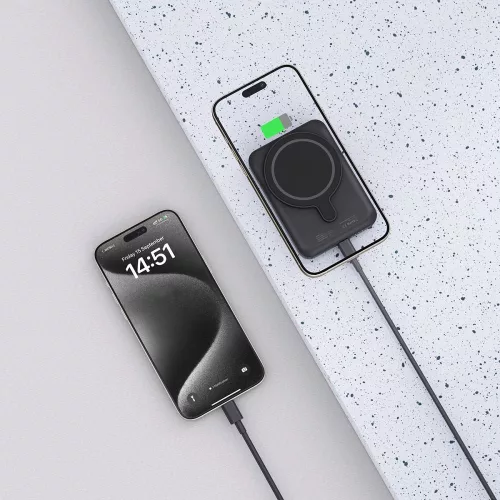Tech-Protect LifeMag PB10 MagSafe Powerbank 5000mAh 15W USB-C port + USB-C kábel - Fekete