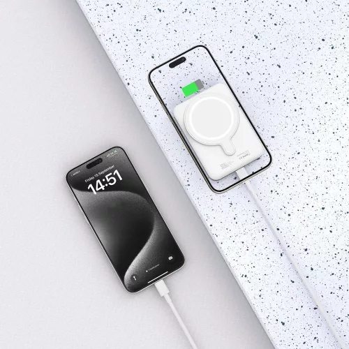 Tech-Protect LifeMag PB10 MagSafe Powerbank 5000mAh 15W USB-C port + USB-C kábel - Fehér