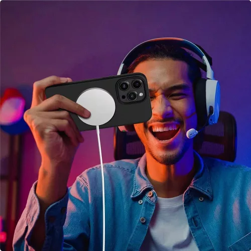 Tech-Protect Silicone szilikon MagSafe tok iPhone 13/14 - bézs 