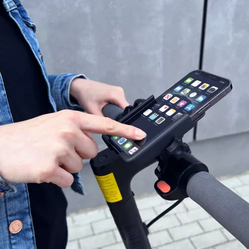 Wozinsky WBHBK3 fém telefontartó kerékpárhoz, rollerhez - fekete