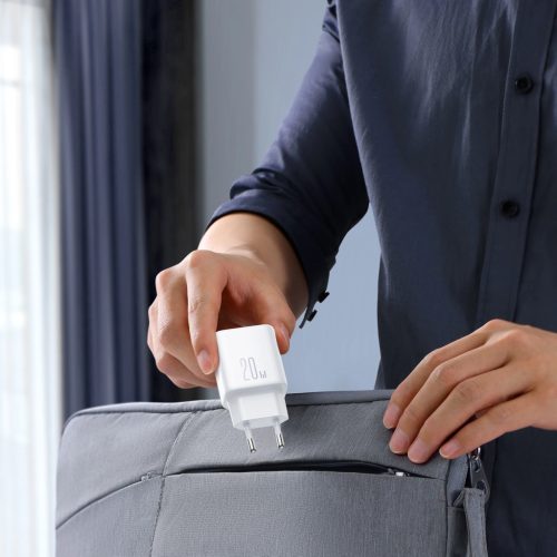 Joyroom JR-TCF20 USB-C PD 20W network charger - fehér